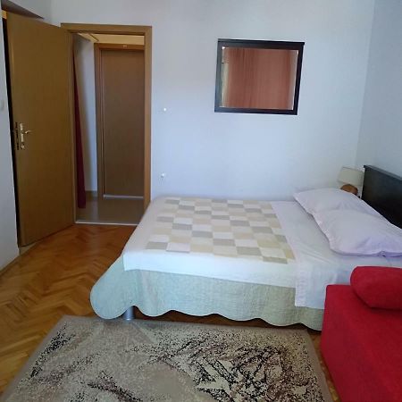 Apartmani Smiljana Макарска Екстериор снимка