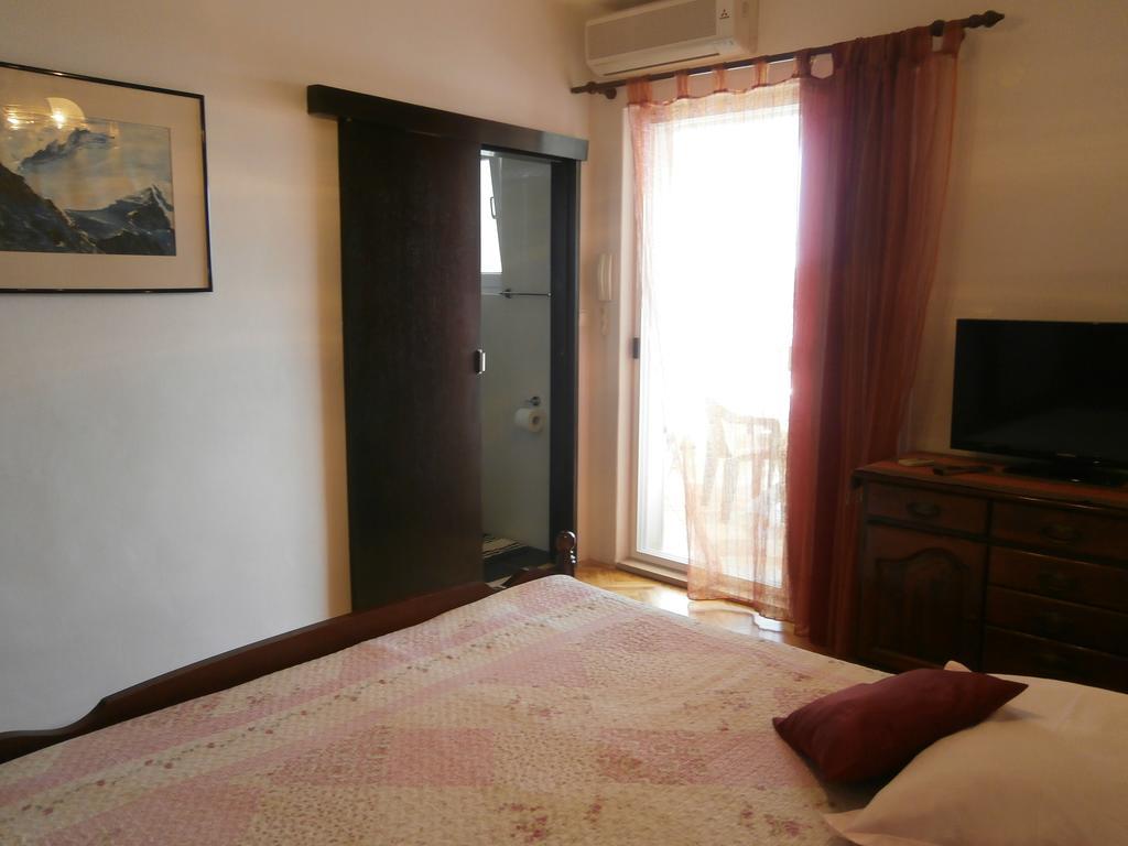 Apartmani Smiljana Макарска Екстериор снимка