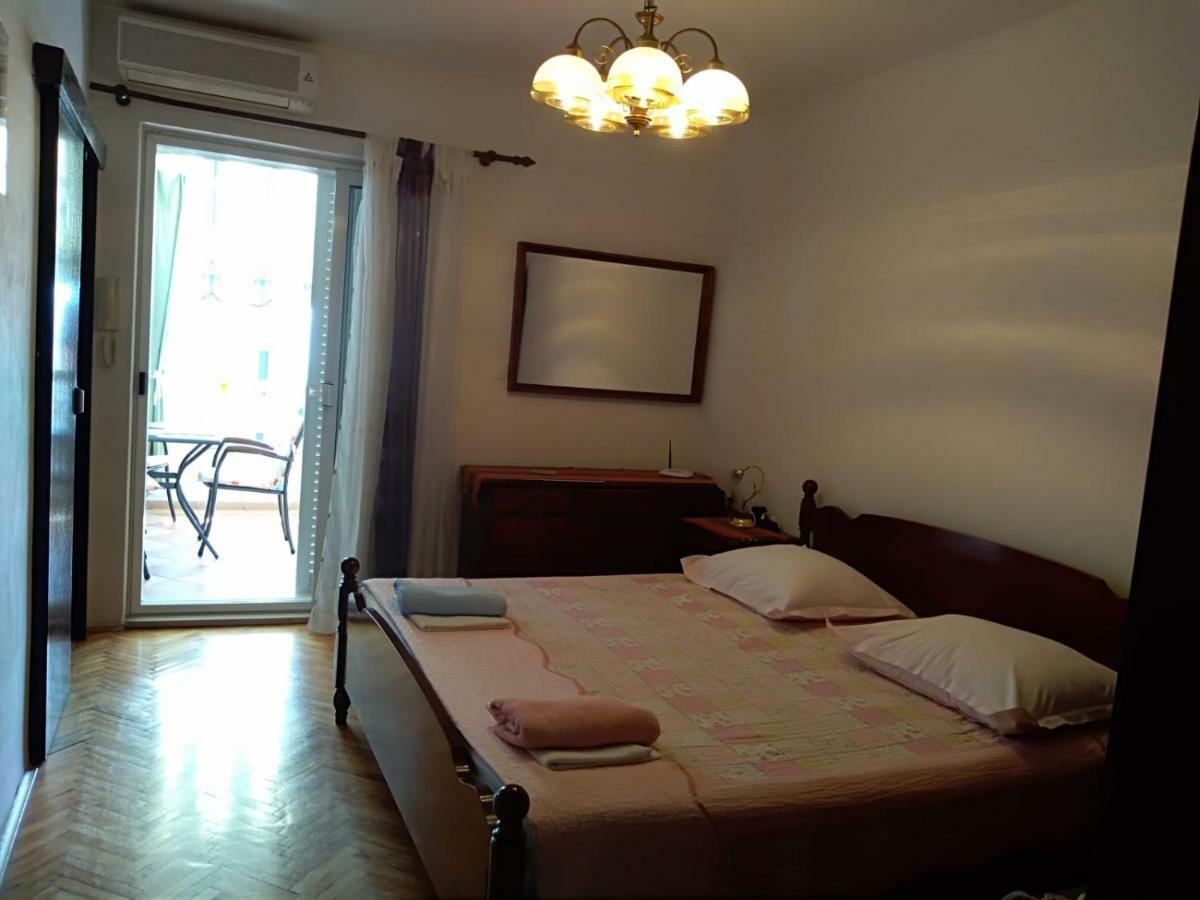 Apartmani Smiljana Макарска Екстериор снимка