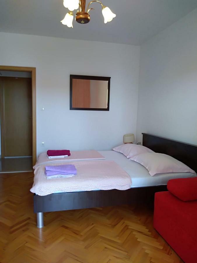 Apartmani Smiljana Макарска Екстериор снимка
