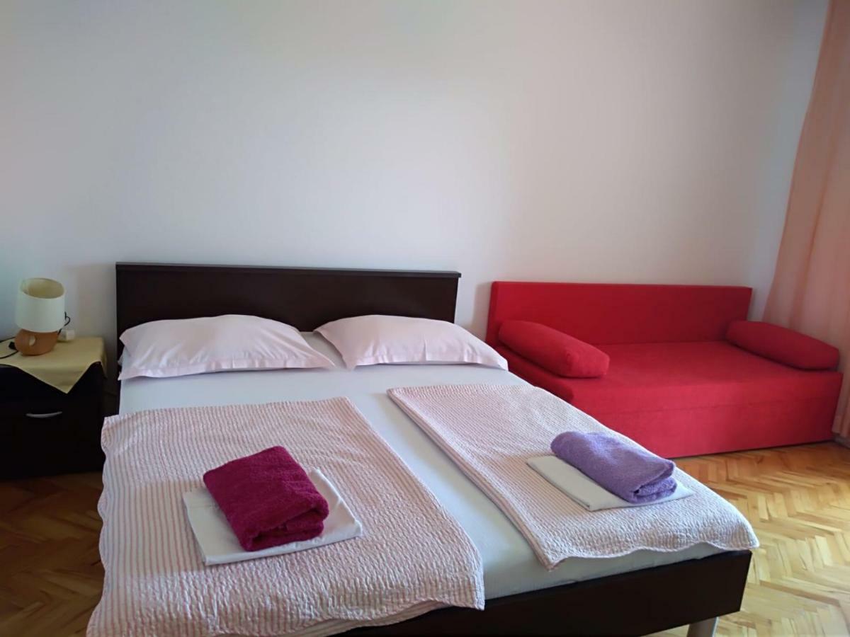 Apartmani Smiljana Макарска Екстериор снимка