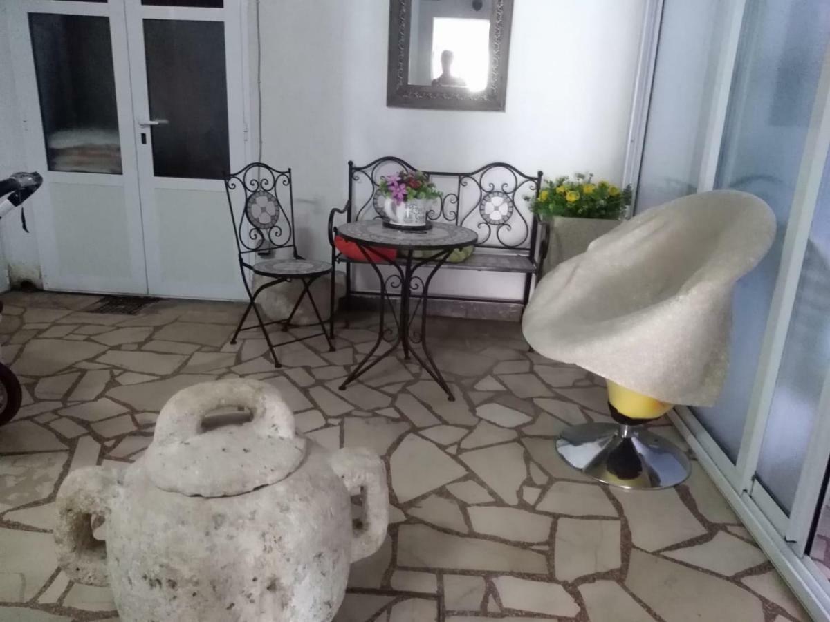 Apartmani Smiljana Макарска Екстериор снимка