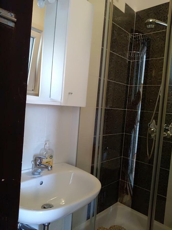 Apartmani Smiljana Макарска Екстериор снимка