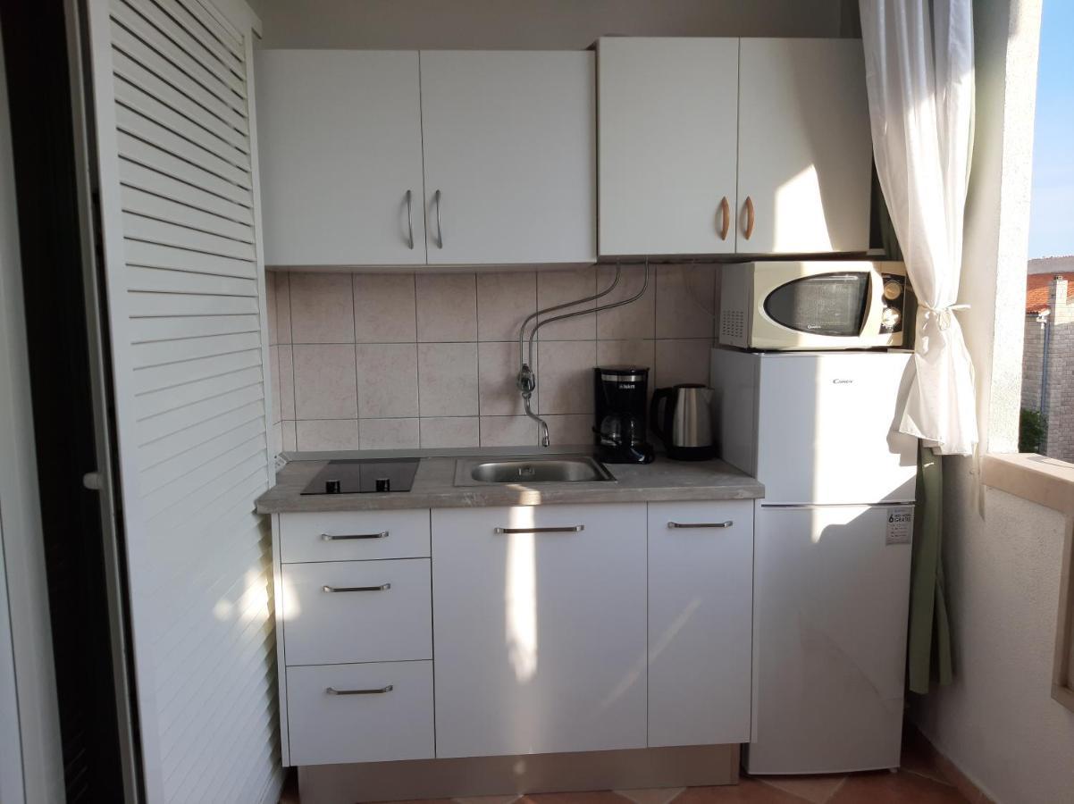 Apartmani Smiljana Макарска Екстериор снимка